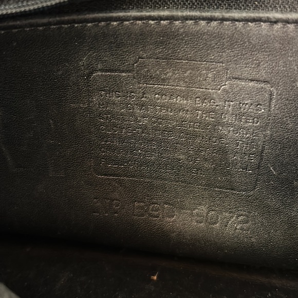 Vintage Coach Shoulder Purse - Picture 6 of 16